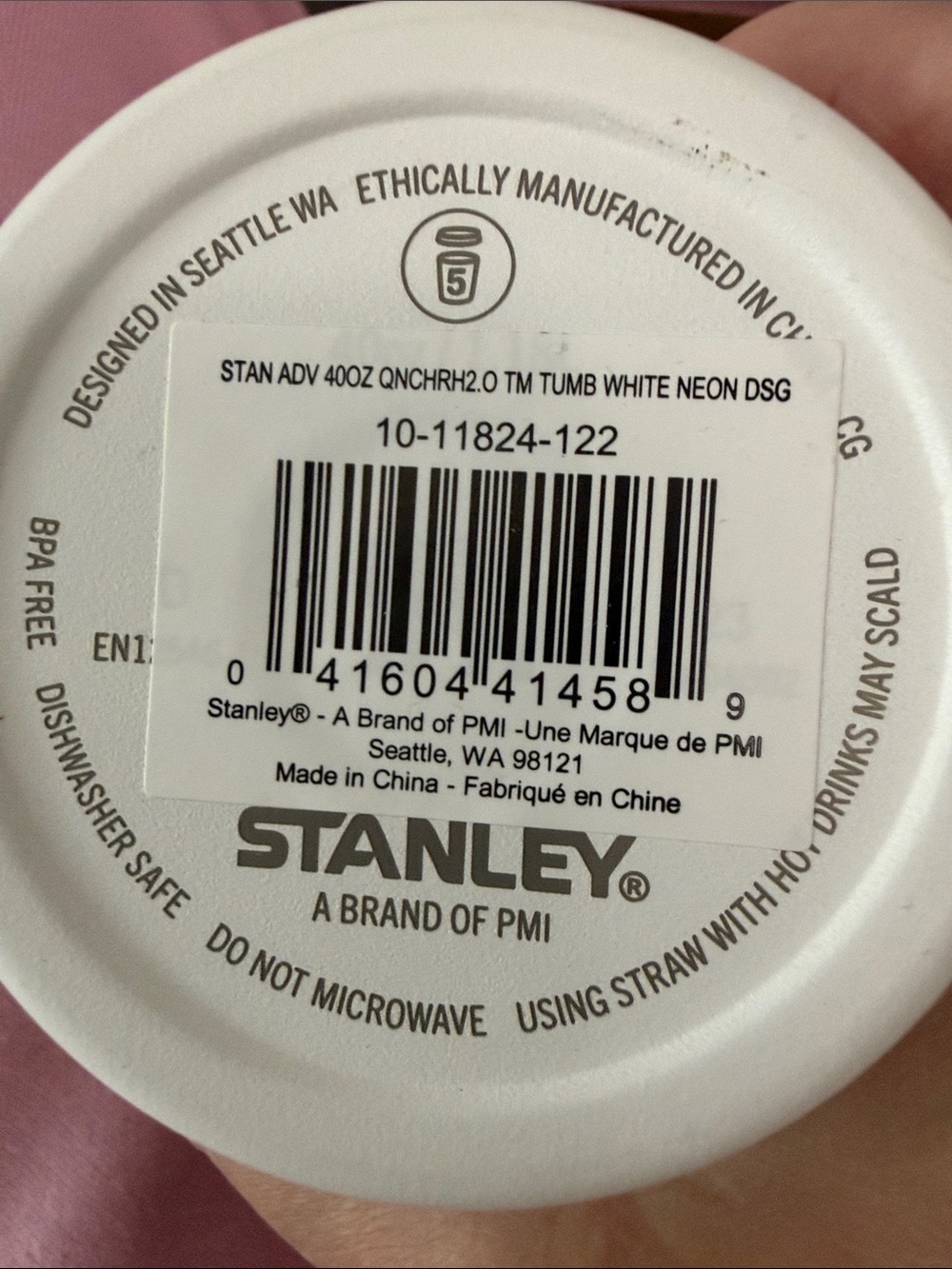 Stanley Neon 40oz - Picture 4 of 5